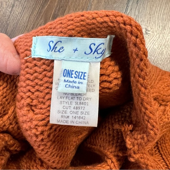 she + sky orange poncho sweater SZ OS - Picture 3 of 4